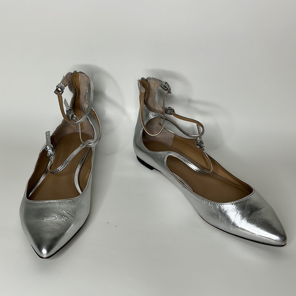 BANANA‎  REPUBLIC Metallic Silver Pointed Toe Strappy Flats Sz 7.5 - Picture 4 of 5